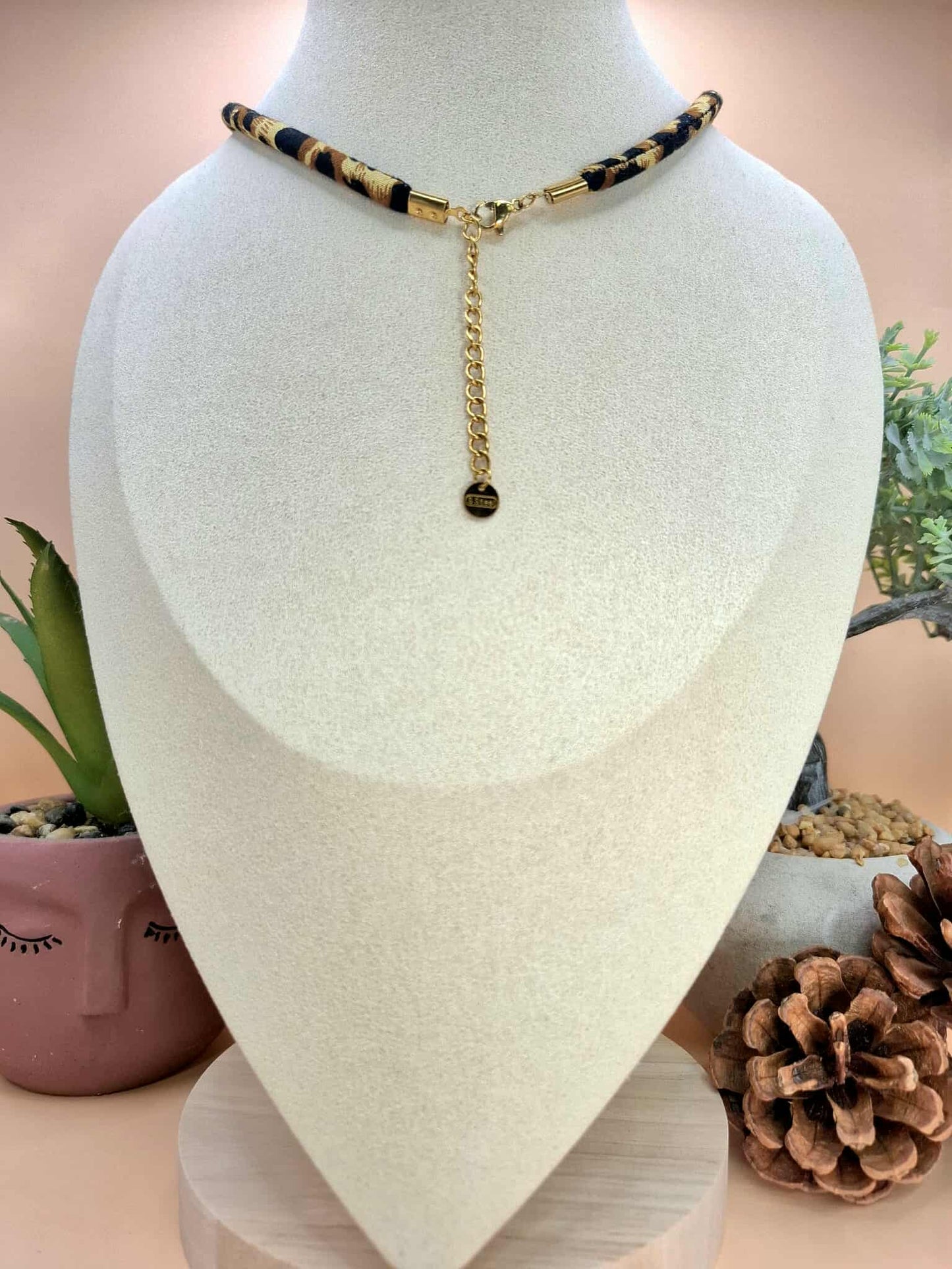 Collier tissus léopard "fleur"