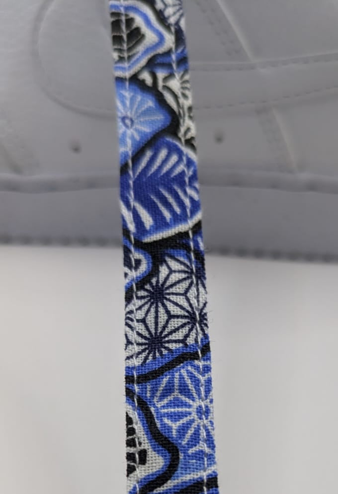 Lacets dragon bleu