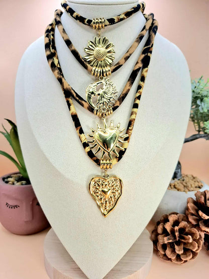 Collier tissus léopard "cœur"